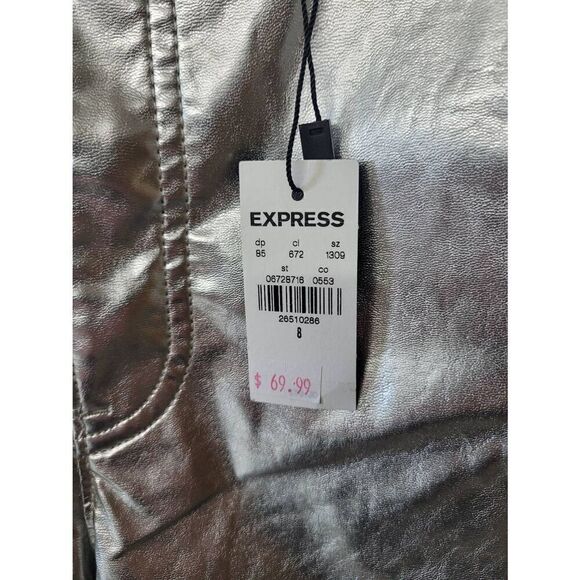NWT Express High Waisted Silver Feaux Leather Straight Leg Pants, Women's 8 - Picture 2 of 5
